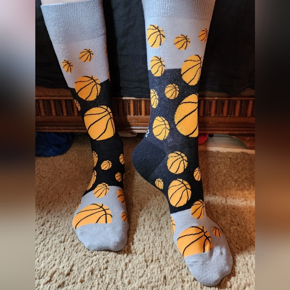 YoSox Basketball Socks - Picture 2 of 6